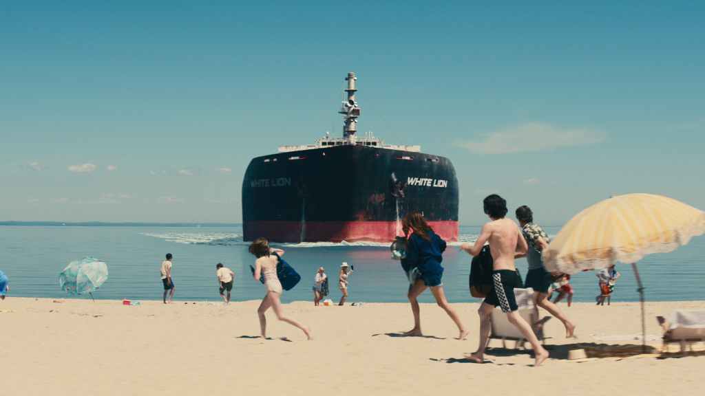 LEAVE THE WORLD BEHIND, Red Haneke Herrings and Post-Pandemic&nbsp;Reverberations